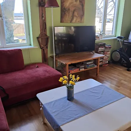 Homely And Comfortable Near The Center! 아파트